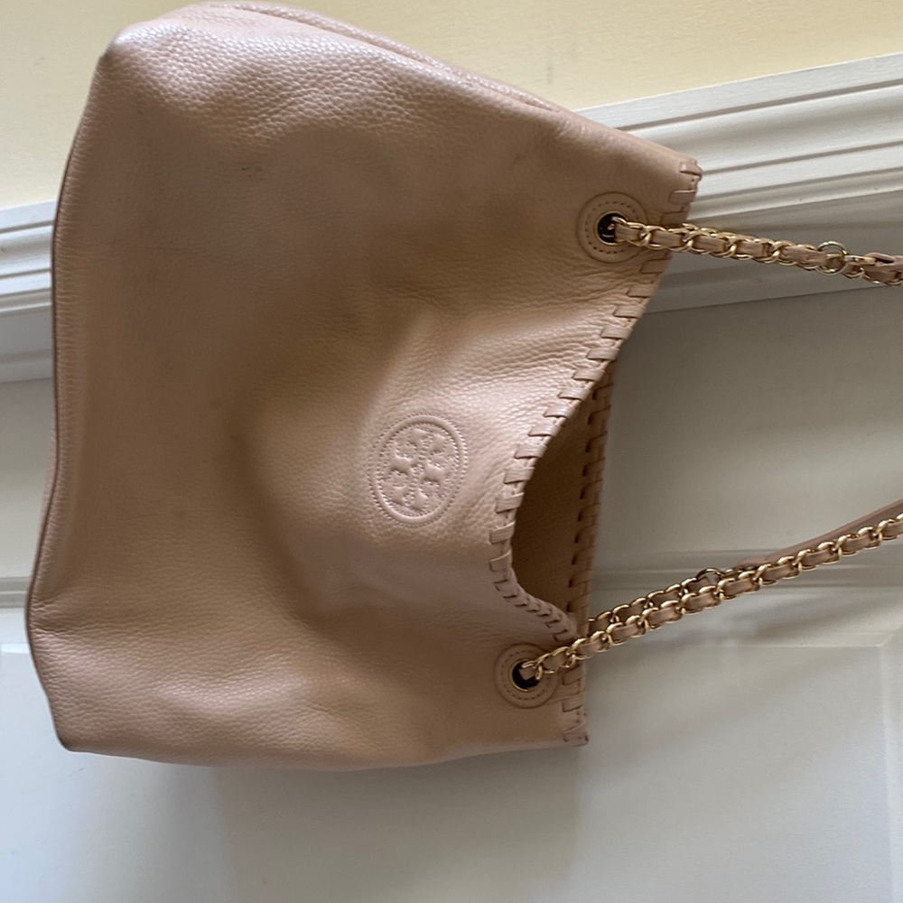 Beautiful,neutral, barely used shoulder bag